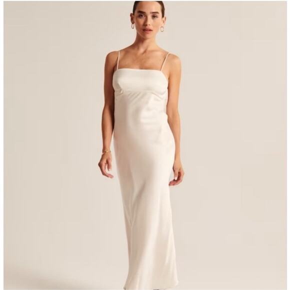 Abercrombie & Fitch Cream Maxi Dress - Picture 3 of 12